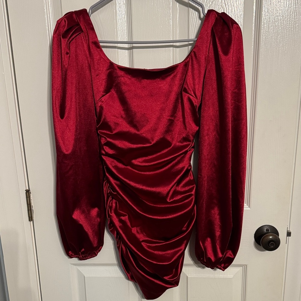 Gianni Bini Vibrant Red Satin Dress
